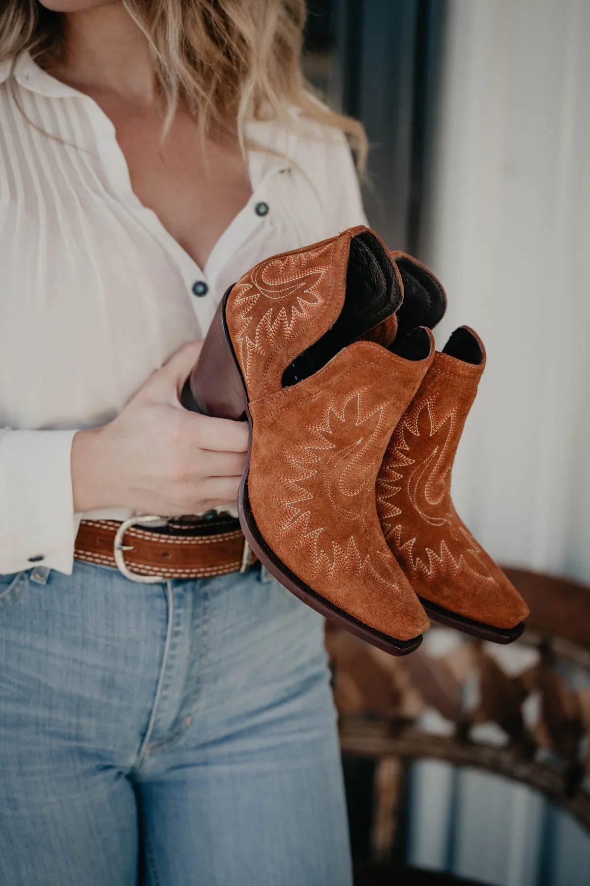 Ariat Dixon Ankle Bootie - Penny Suede