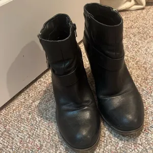 Black Buckle Booties Size 10M
