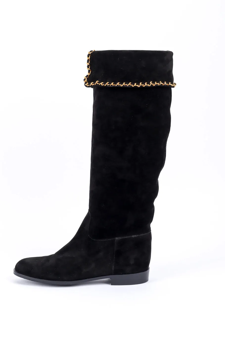 Chain Trim Suede Boots