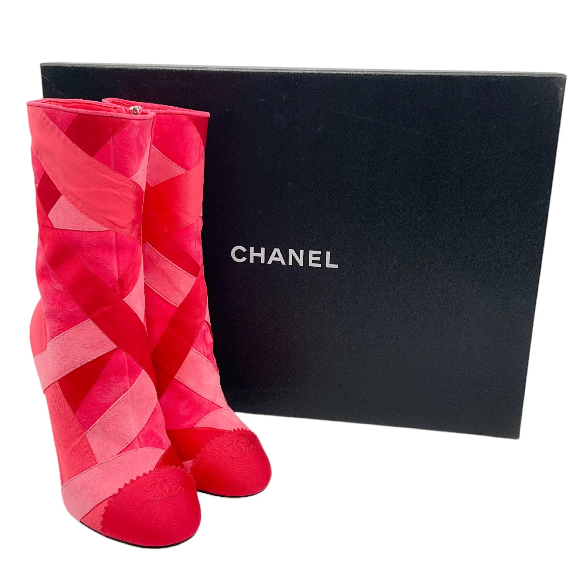 Chanel Pink 2017 CC Logo Grosgrain Cap Toe Suede Patchwork Short Boots