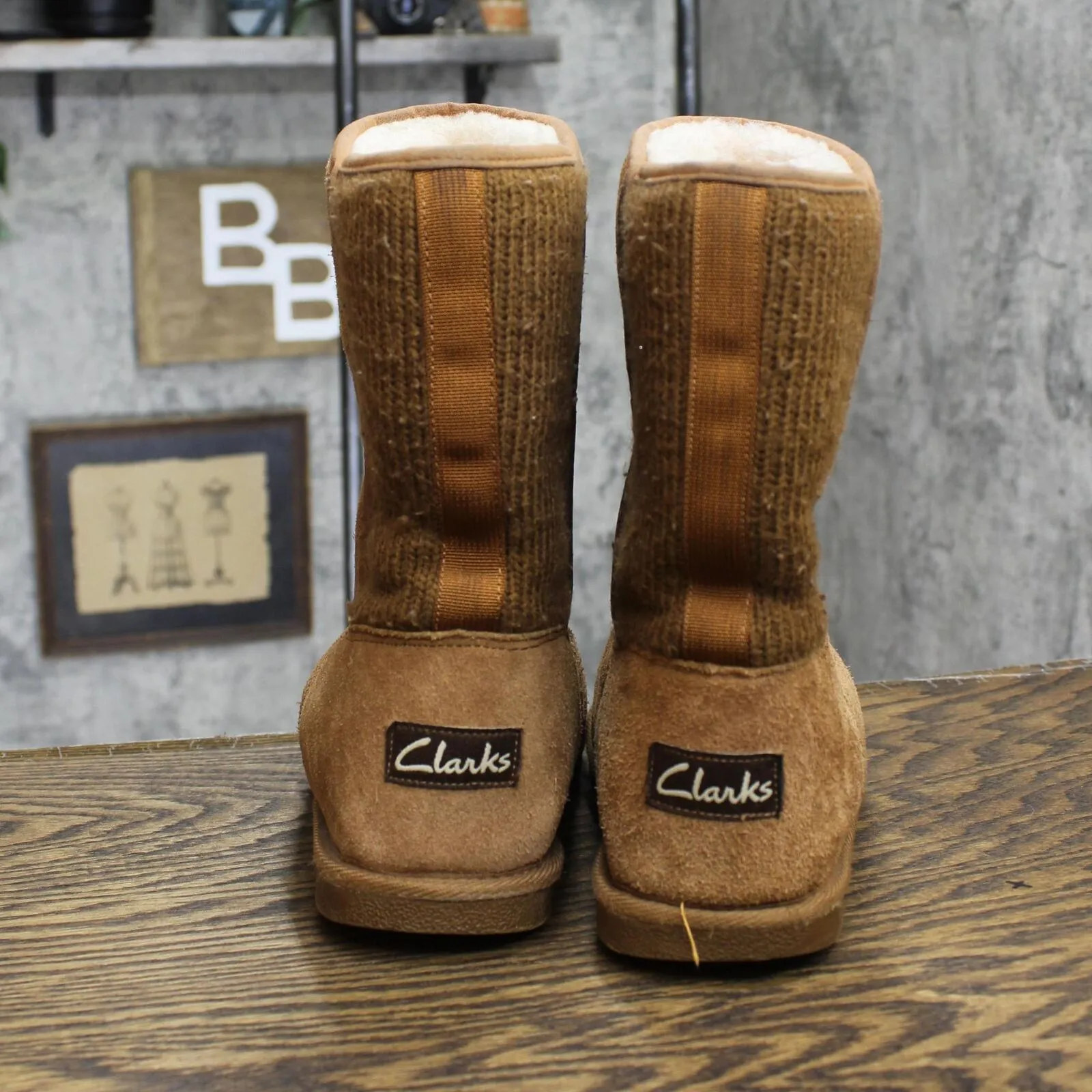 Clarks Womens Lambs fur Lined Leather Pull On Cozy Boots 1666899a64e60c Brown 8M