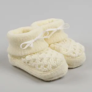 Cream Baby Booties with bow Newborn to 6 months