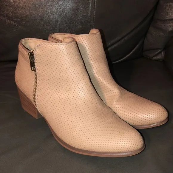 ESPRIT 10 Light Brown Cream Faux Leather Ankle Booties Perforated Tiny Holes