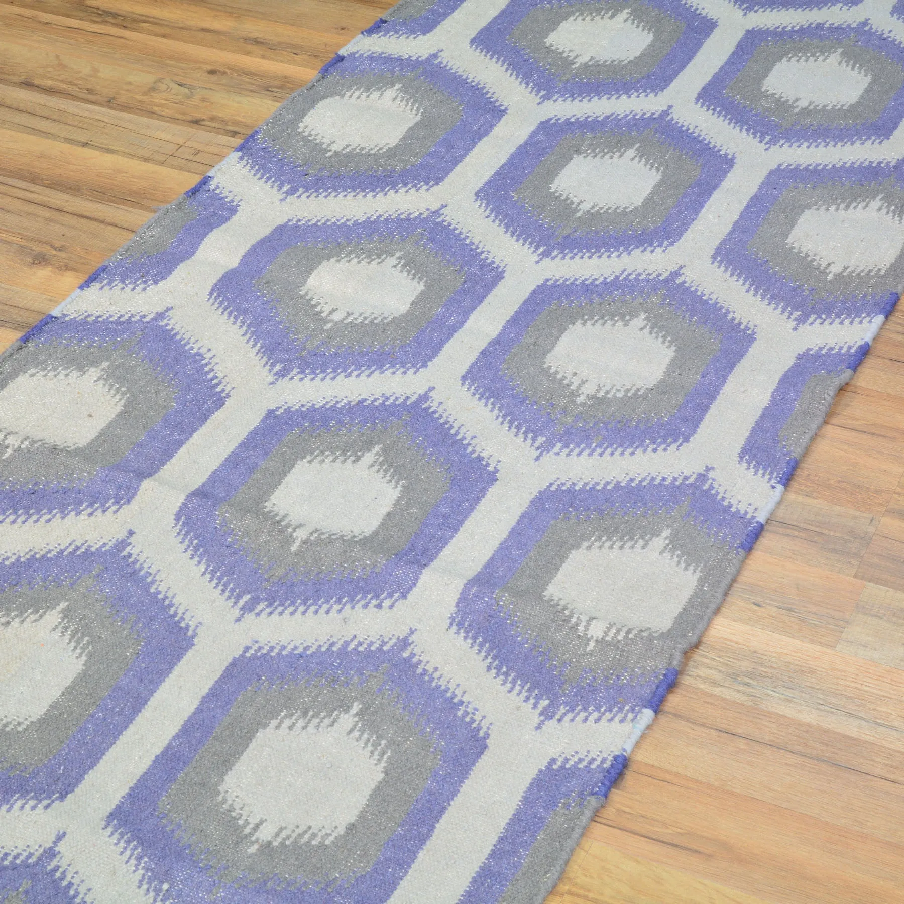 Hand-Woven Modern Gabbeh Reversible Wool Oriental Kilim Rug (Size 2.7 X 7.10) Cwral-10266