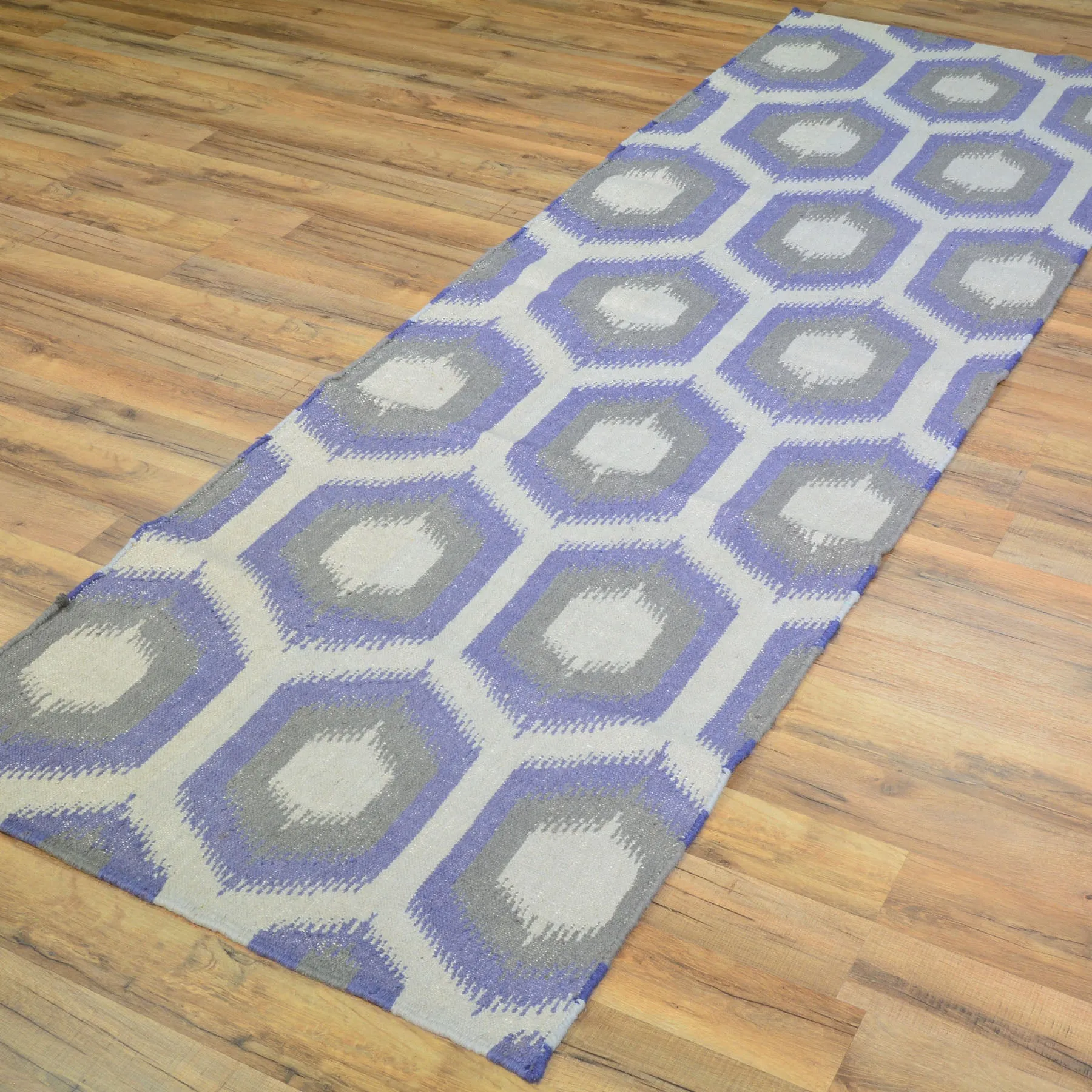 Hand-Woven Modern Gabbeh Reversible Wool Oriental Kilim Rug (Size 2.7 X 7.10) Cwral-10266