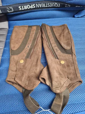 Harry Hall suede small chaps brown  ✅️