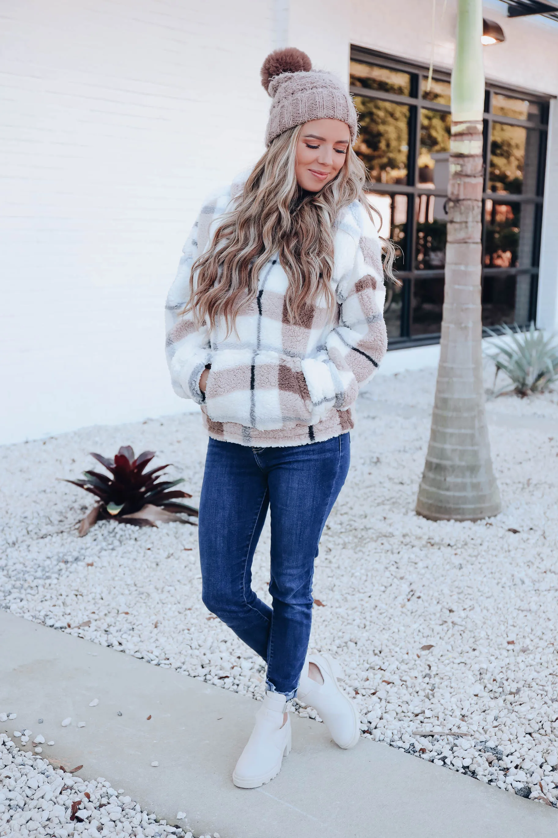 High Peaks Plaid Sherpa Hoodie - Ivory/Blue