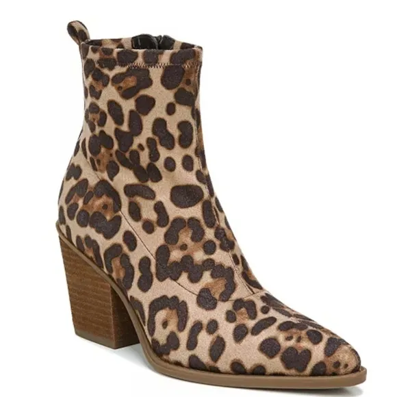 Leopard print ankle booties