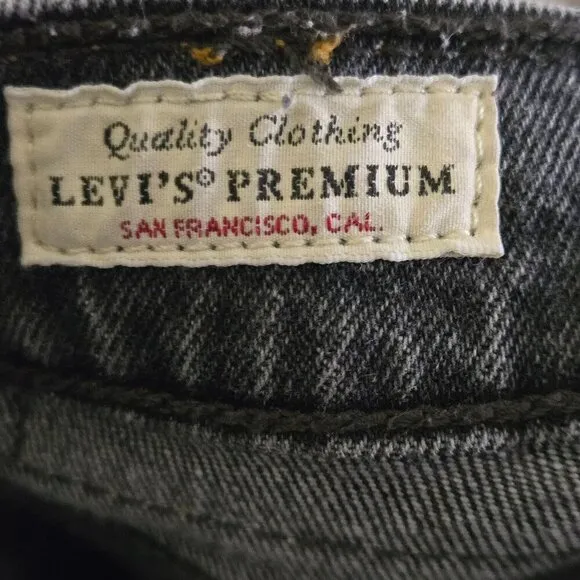 Levi's Wedgie Straight Premium Denim Raw Hem Black Wash Jeans Size 25