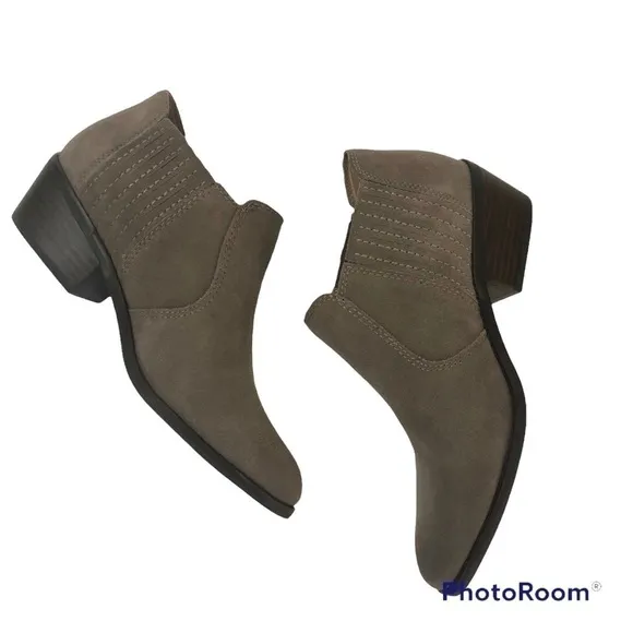 Lucky Brand Taupe Leather Folley Ankle Booties size 9M