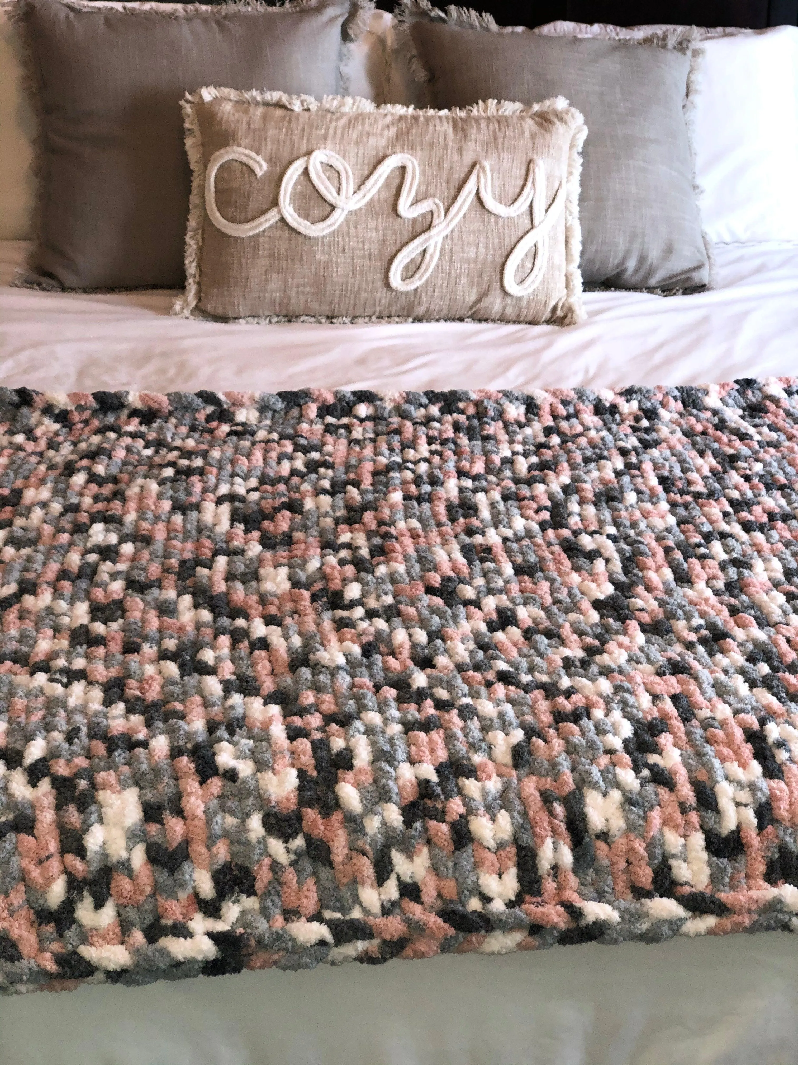 Moonchild Cozy Throw