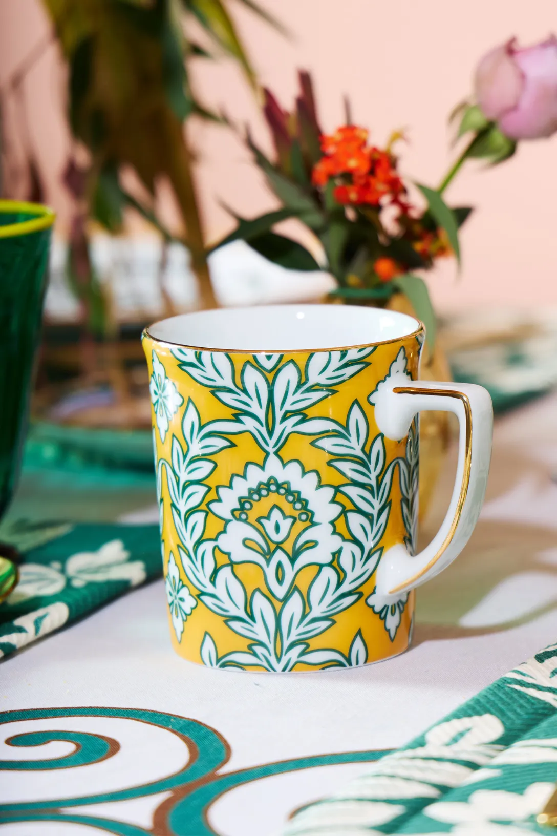 Mug | Yellow Garland