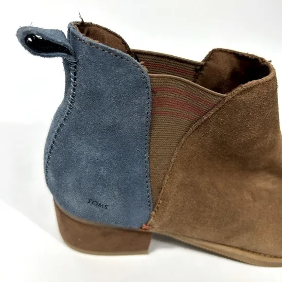 NEW TOMS Youth Esme Bark Suede Booties Size Y5.5