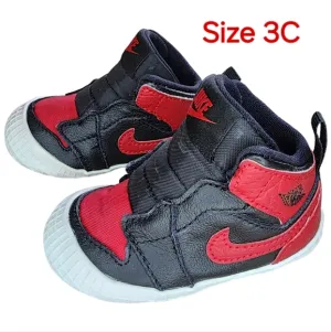 Nike Air Jordan 1 Crib Bootie &quot;BRED&quot; BANNED AT3745-023 Size 3C Black Varsity Red