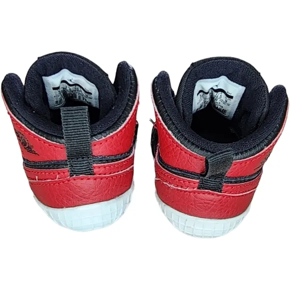 Nike Air Jordan 1 Crib Bootie &quot;BRED&quot; BANNED AT3745-023 Size 3C Black Varsity Red