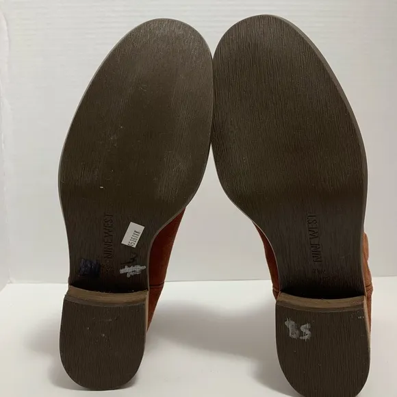 Nine West brown suede booties size 7.5
