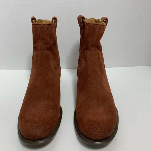 Nine West brown suede booties size 7.5