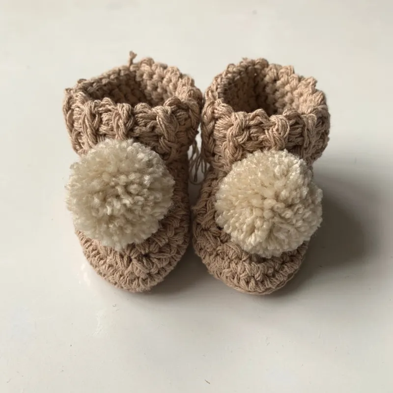 Organic Cotton Pom Pom Baby Booties