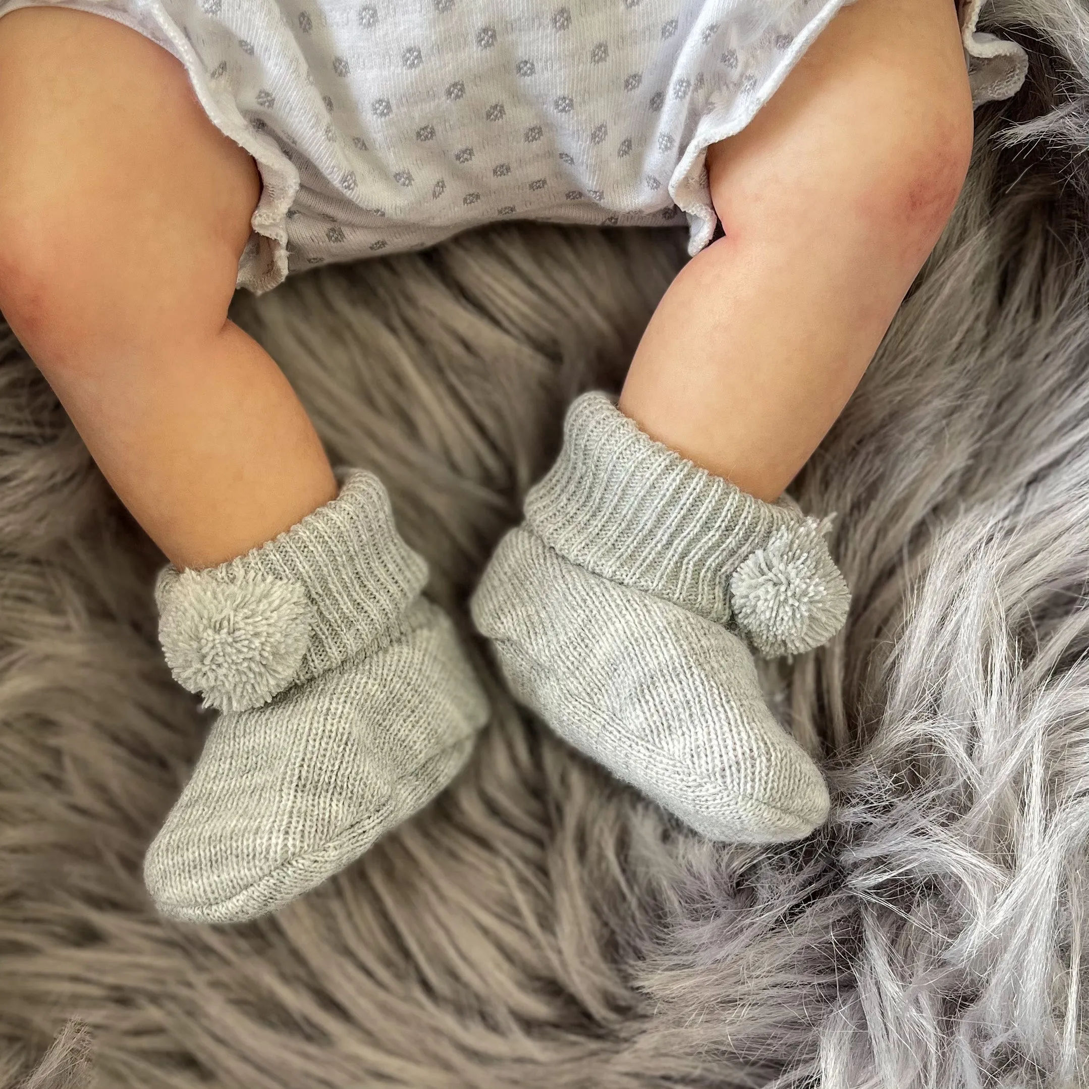 Pom Pom Booties - Grey