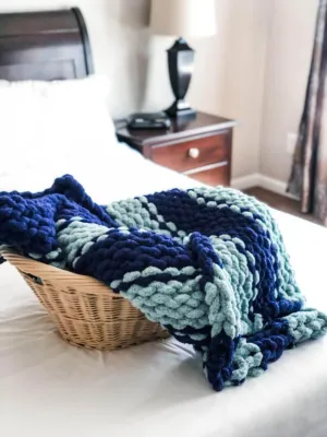 Seashore Cozy Throw