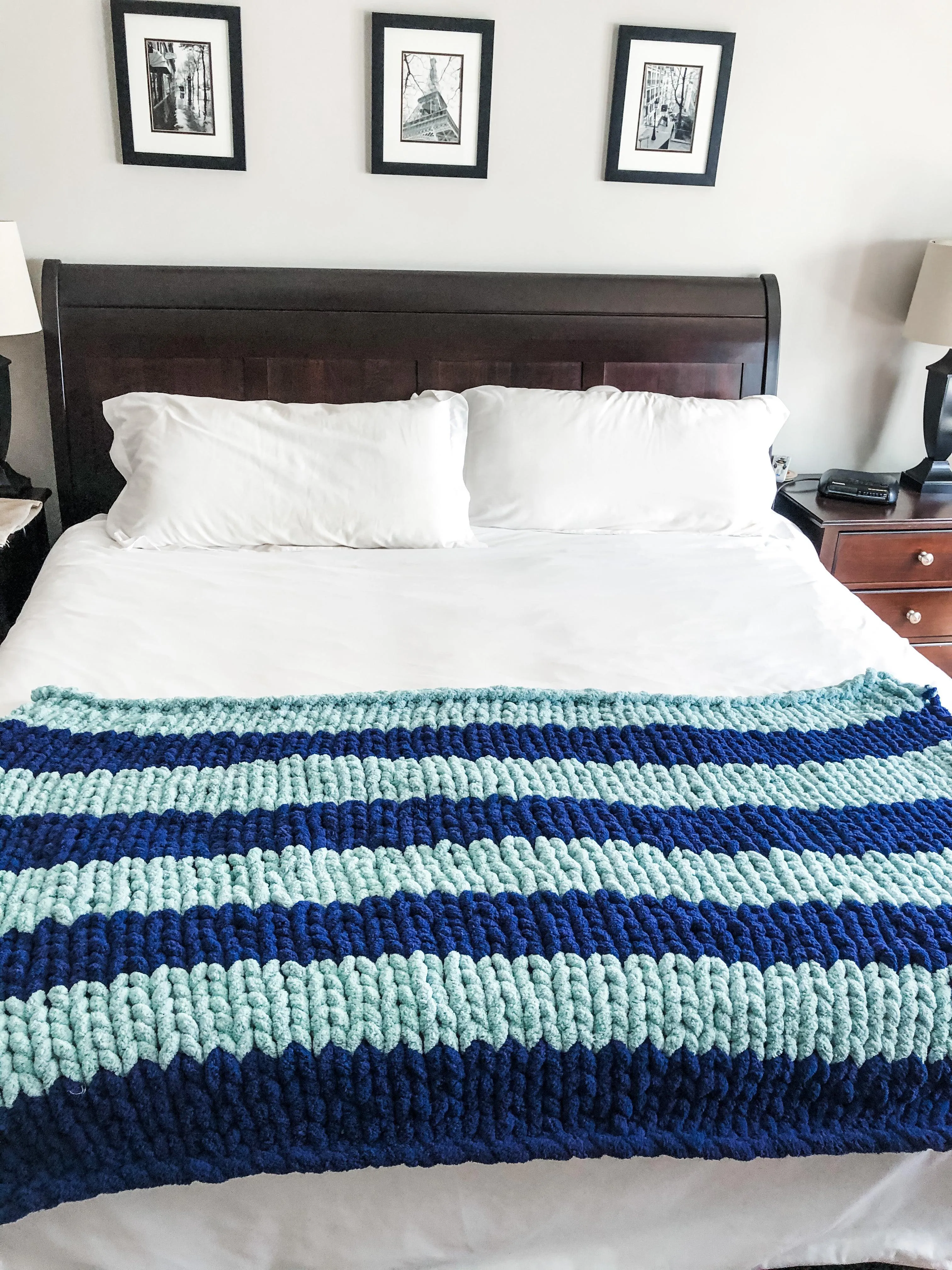 Seashore Cozy Throw