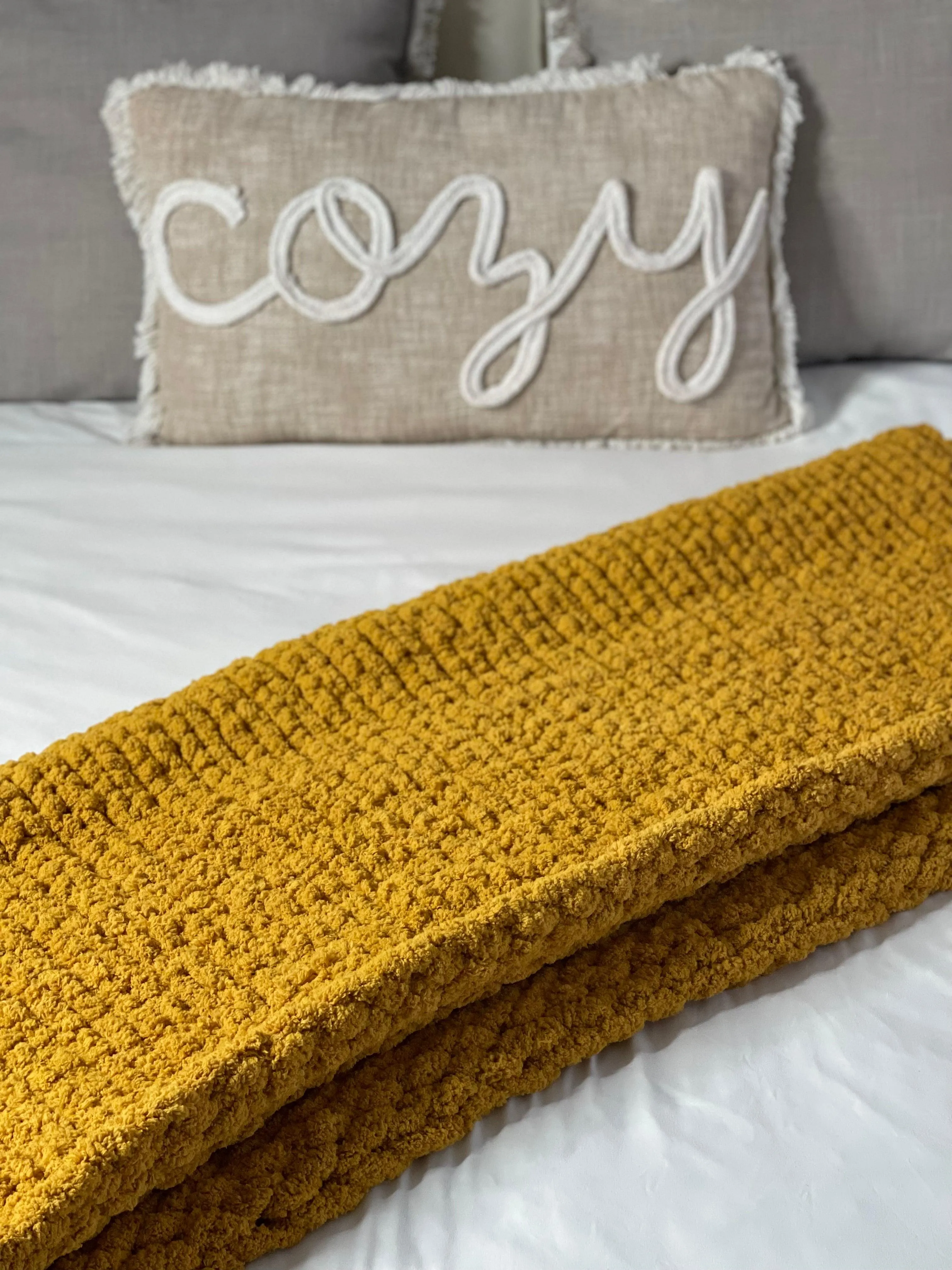 Sunshine Cozy Throw