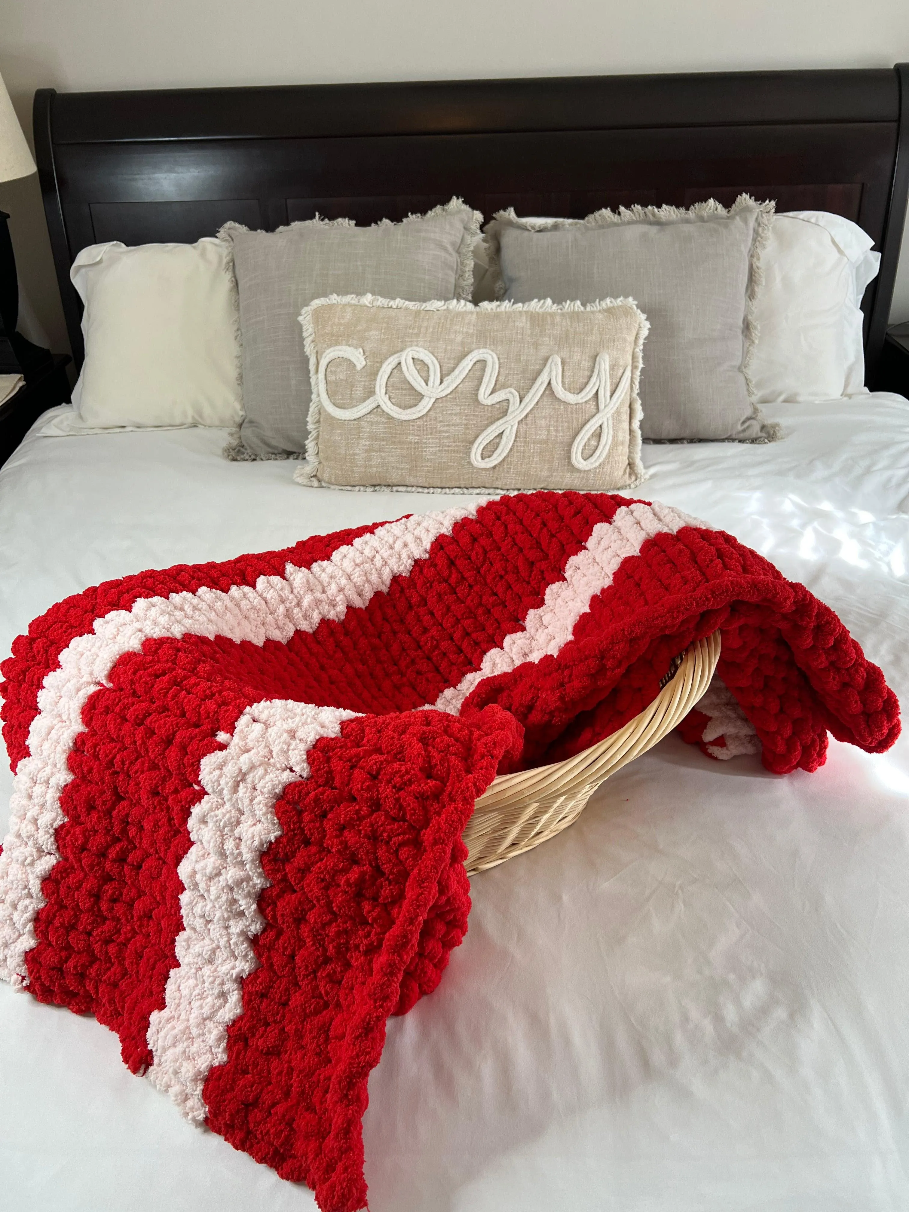 Sweetheart Cozy Throw