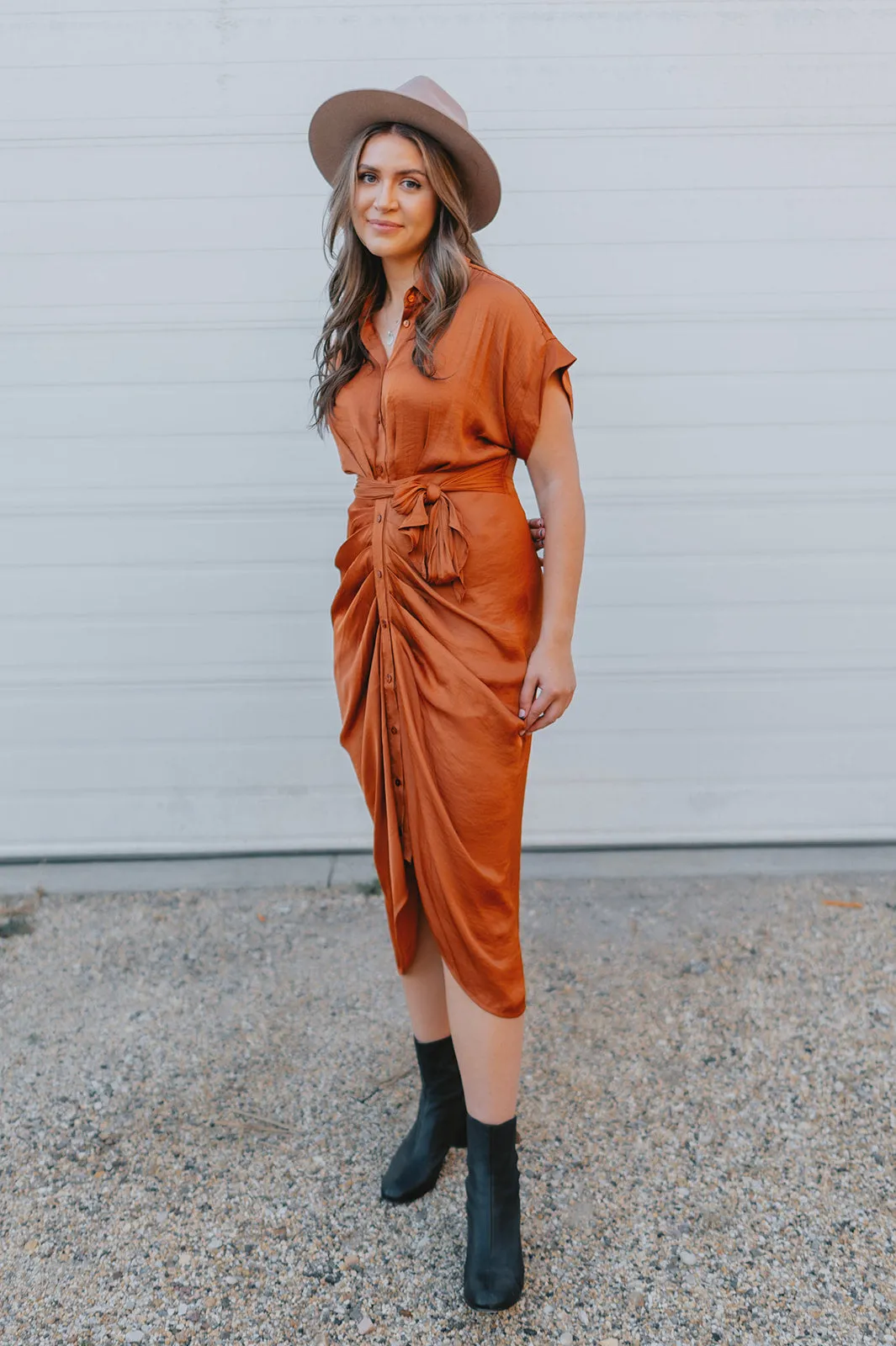The Tori Satin Midi Shirt Dress - Copper