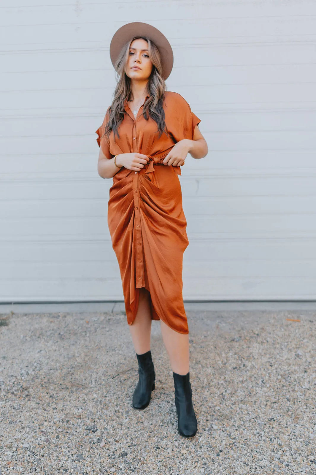 The Tori Satin Midi Shirt Dress - Copper