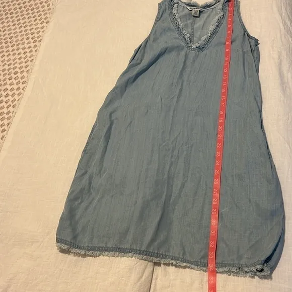 Tommy Bahama Chambray Ruffle Shift Dress Light Blue Storm Wash Beach Coastal XS