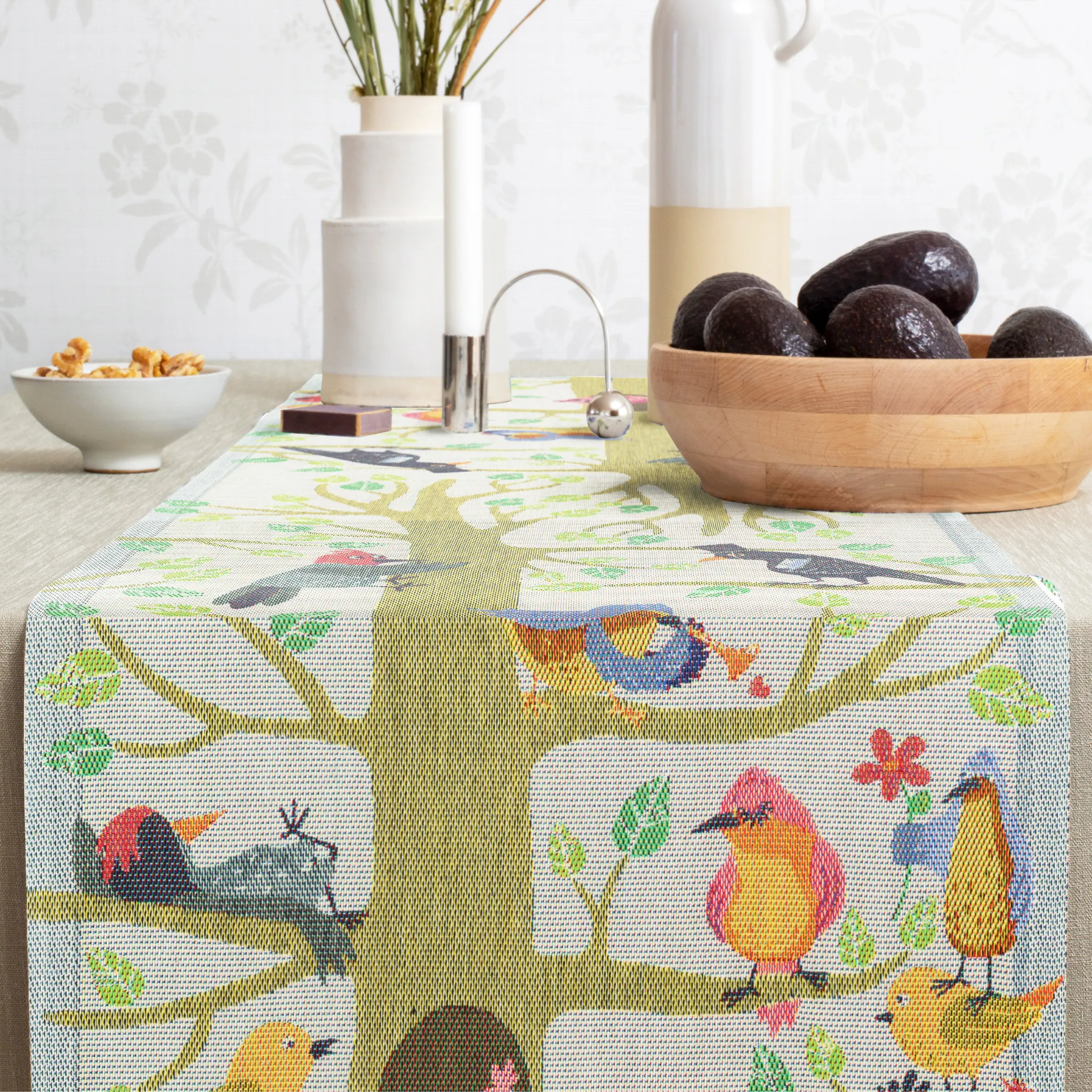 Varflagar Table Runner