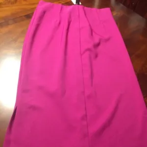 Very Stylish XOXO Side Slit Pencil Style Skirt - L, New