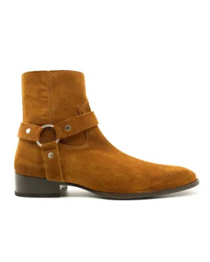 Wyatt Camel by Cinco Studio