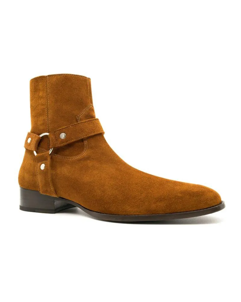 Wyatt Camel by Cinco Studio