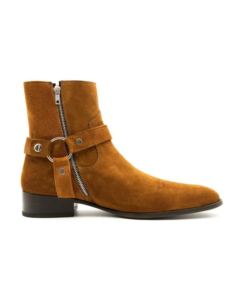 Wyatt Camel by Cinco Studio