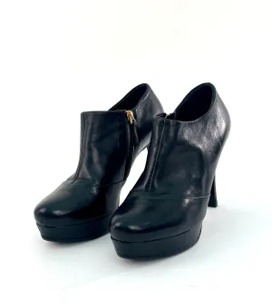 YSL Yves Saint Laurent Leather Gisele Platform Ankle Booties in Black Size 39/8.5